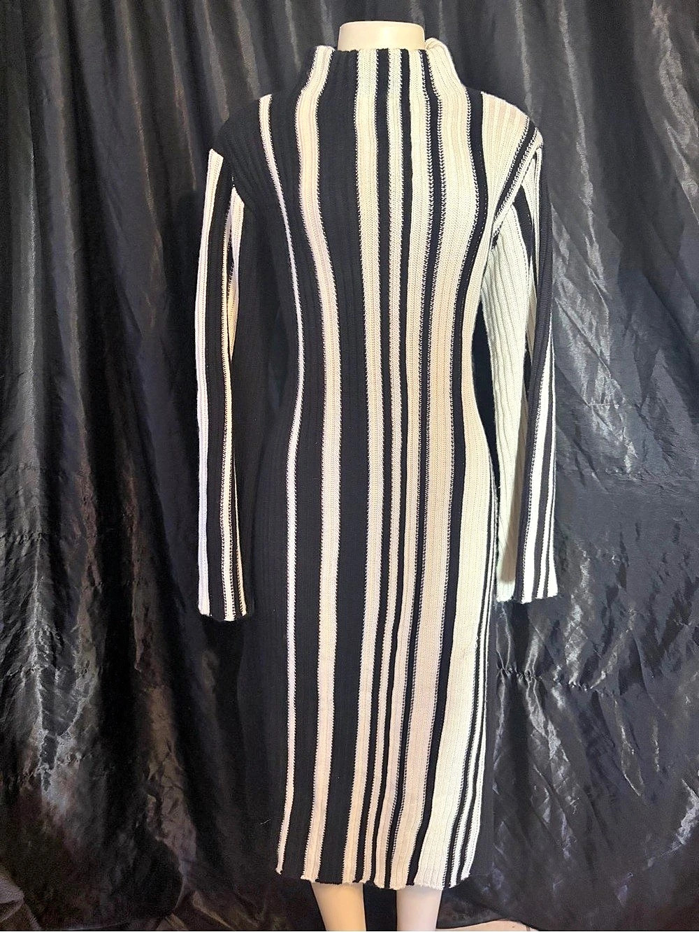 ELOQUII Striped Midi Dress in Black & Cream Size 18/20